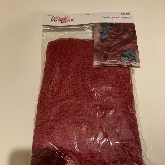 Gauze Table Runner Set Of 6 - Picture 2 of 6